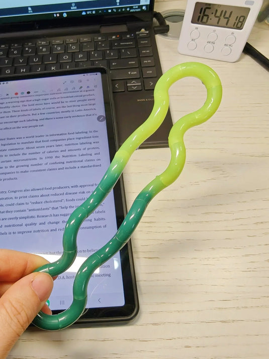 Tangle Fidget Toy – Unlockable Twisting Rope Stress Relief Party Favor Gift