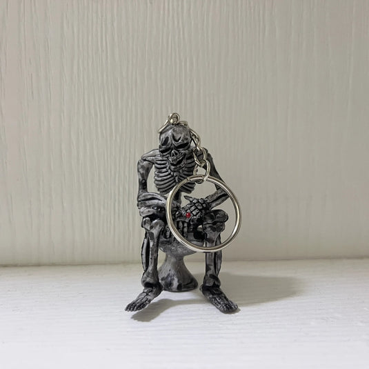 Halloween Skeleton Keychain Spooky Toilet Creepy Bathroom Skull Figurine Bag Charm Novelty Party Accessory Gifts For Women Style