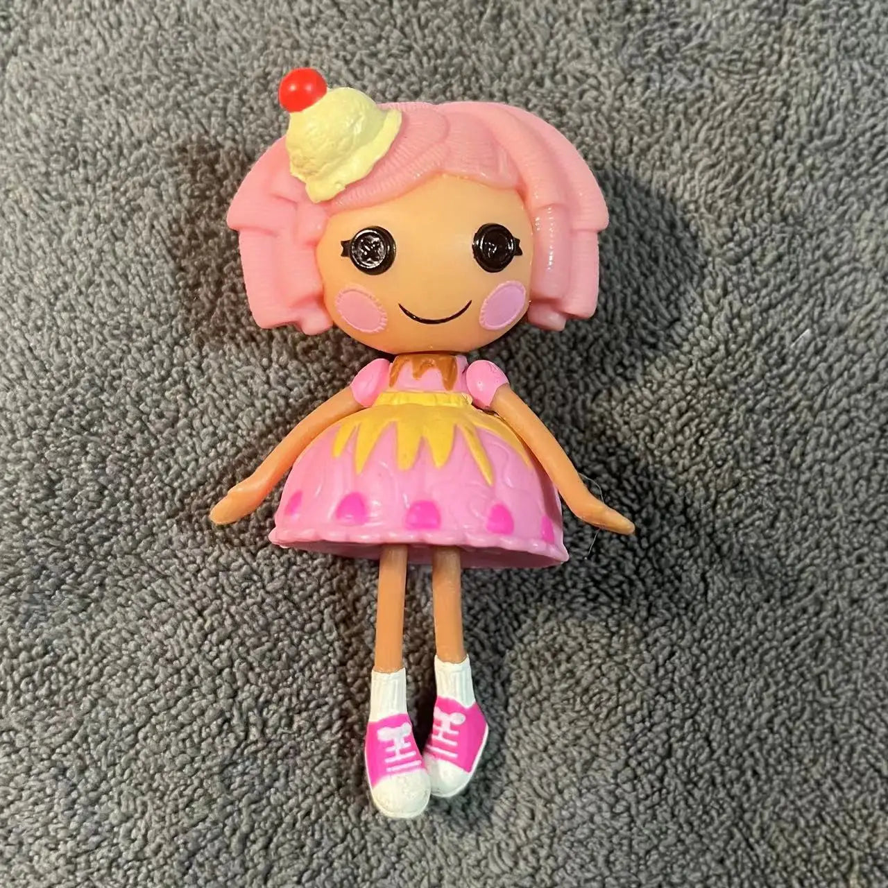 Original 8-10cm Can Choose Lalaloopsy Little Sister and Pet Dolls PVC Holiday Gift Collection Pvc Toys